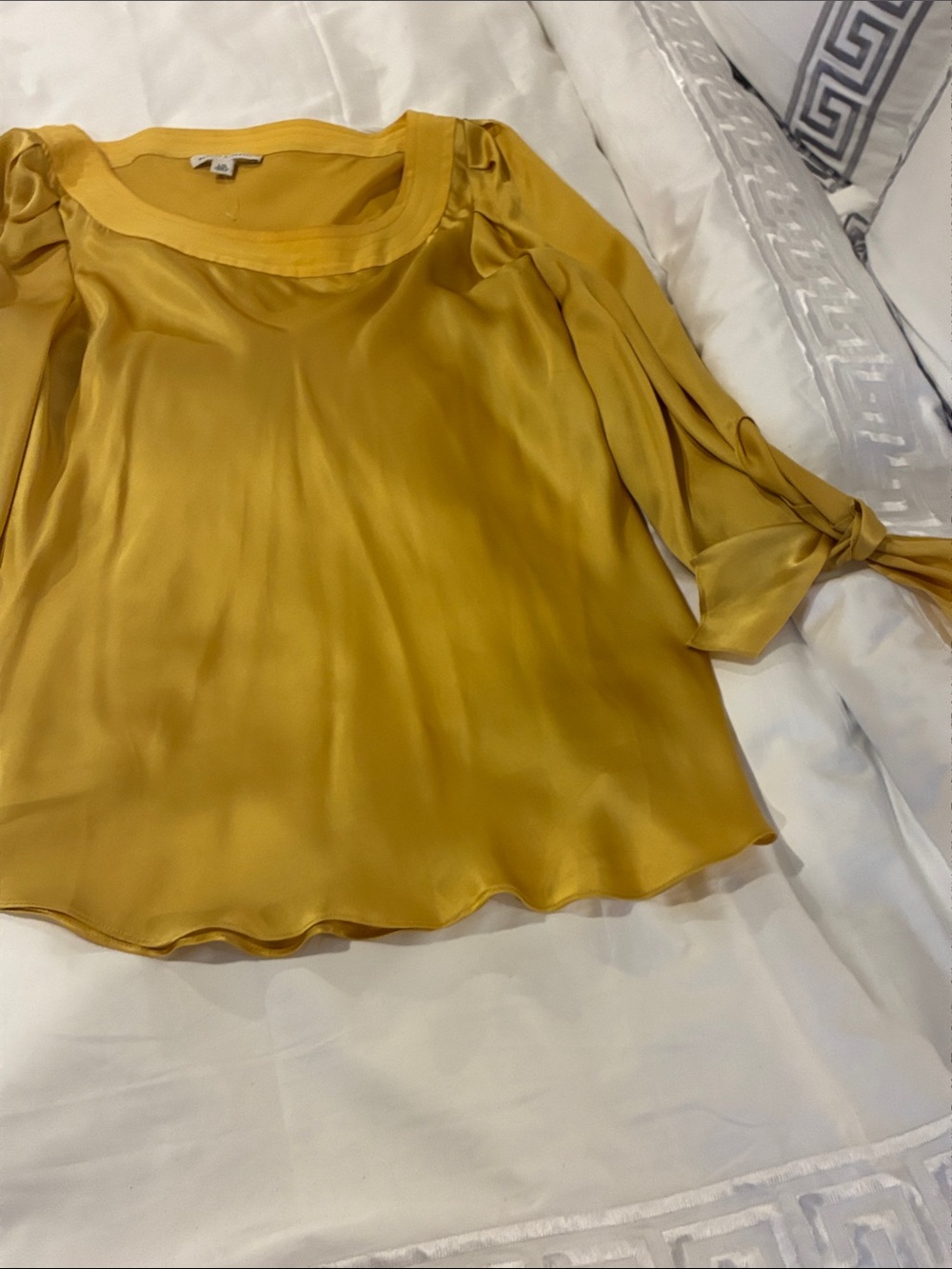 Banana Republic 100% Silk Yellow Mustard Gold Blouse with Tie Sleeves